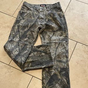Outfitters Ridge 32/32 Men's Realtree Hardwoods Jeans